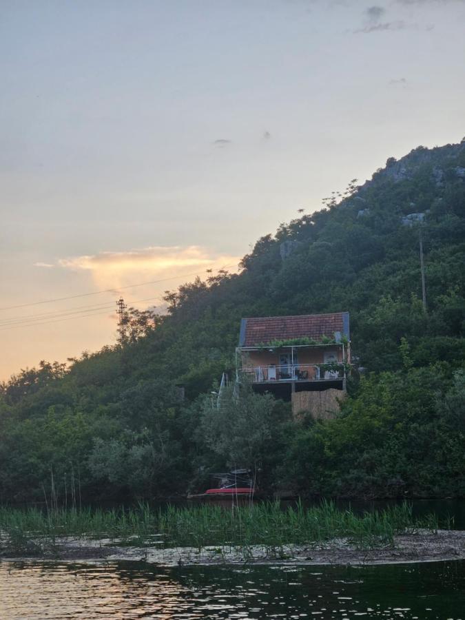 סטינג'ה Wild Beauty House Skadar Lake מראה חיצוני תמונה